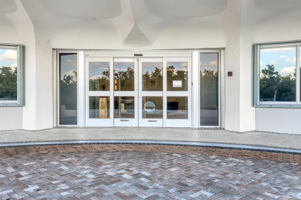 5200 Ocean Drive #1902 Riviera Beach, FL 33404