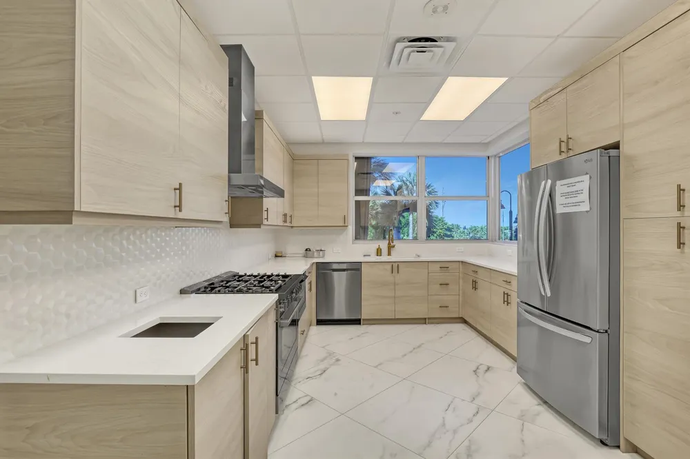 5200 Ocean Drive #1902 Riviera Beach, FL 33404