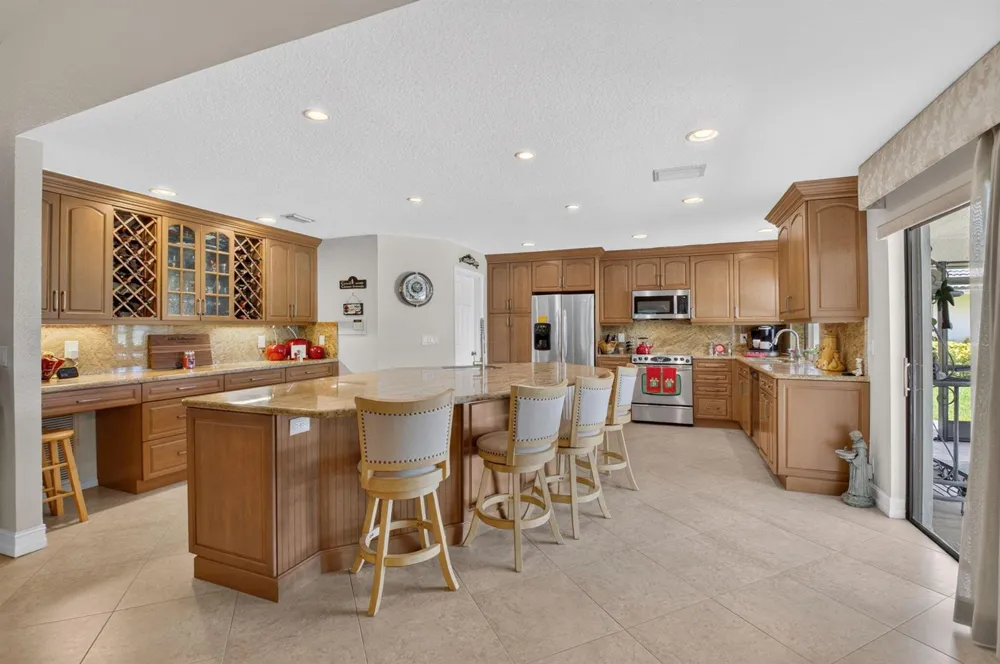 19600 Sedgefield Terrace Boca Raton, FL 33498