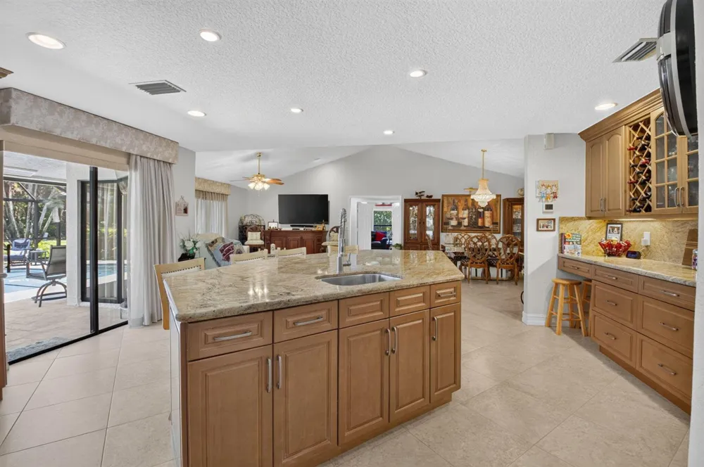19600 Sedgefield Terrace Boca Raton, FL 33498