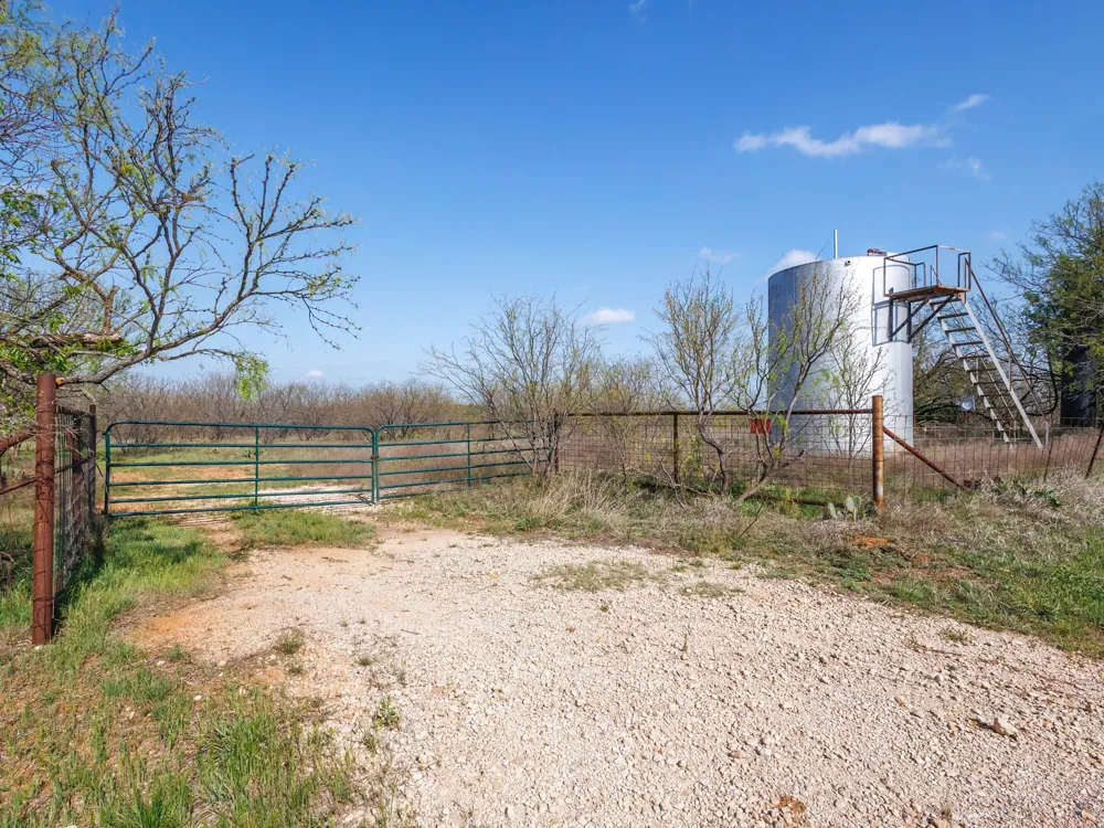 3051 County Road 411 W Brownwood, TX 76801
