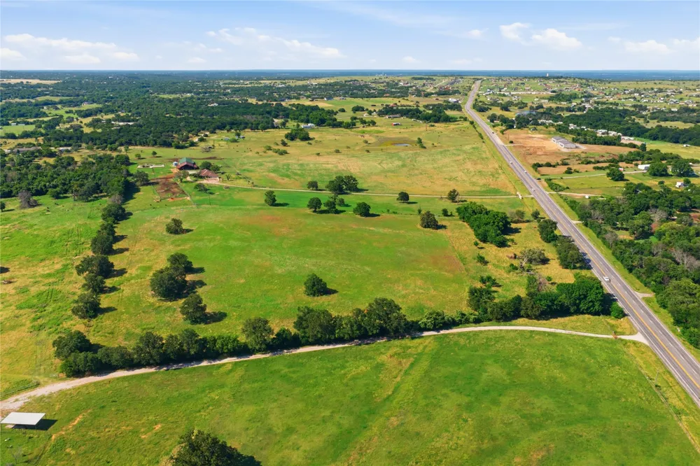 5615 FM 51 Weatherford, TX 76085