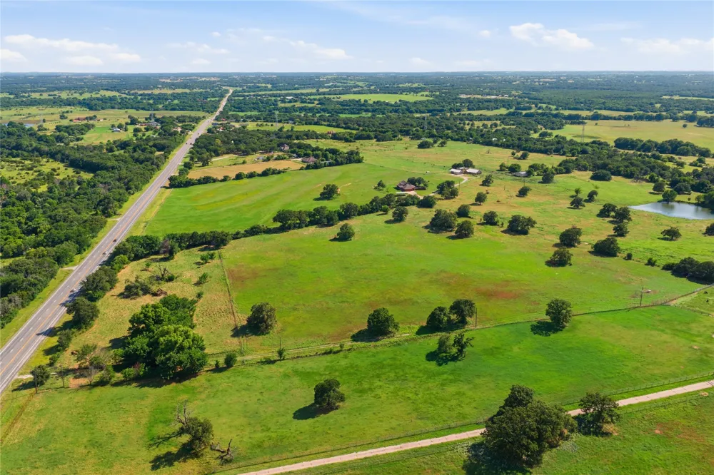 5615 FM 51 Weatherford, TX 76085