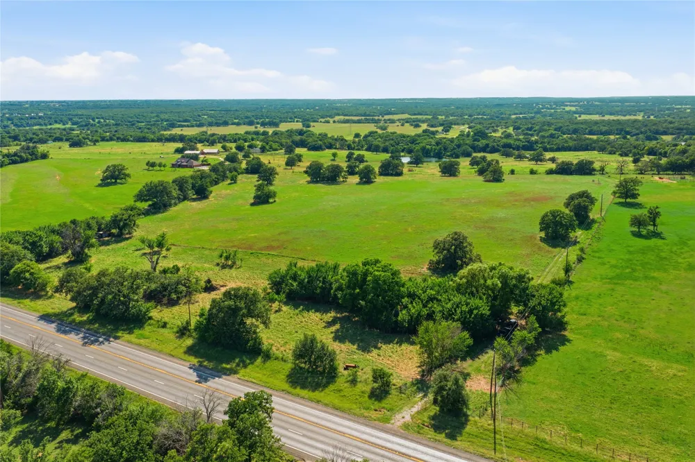 5615 FM 51 Weatherford, TX 76085