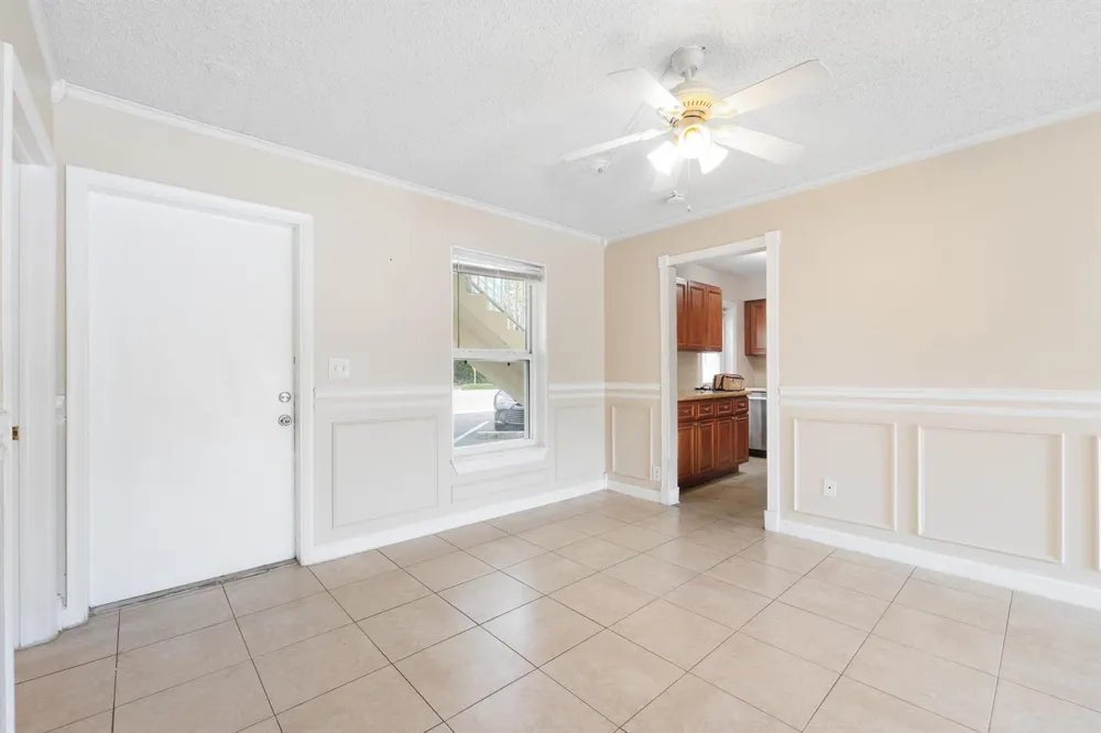 510 Prosperity Farms Rd. Road #4b North Palm Beach, FL 33408