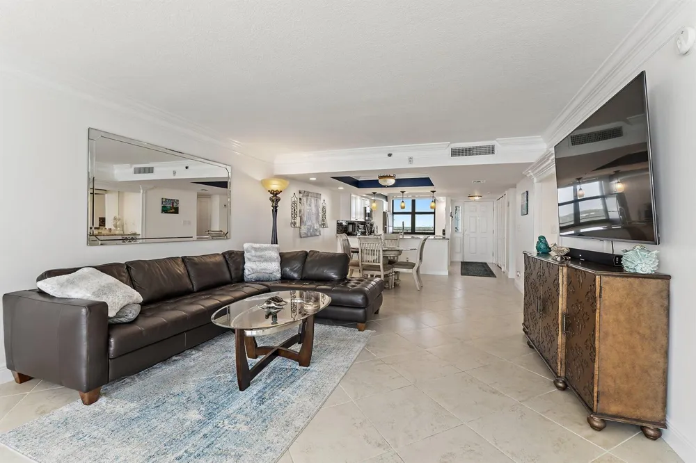 840 Ocean Drive #905 Juno Beach, FL 33408