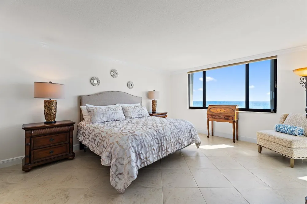 840 Ocean Drive #905 Juno Beach, FL 33408