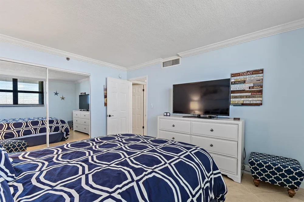 840 Ocean Drive #905 Juno Beach, FL 33408