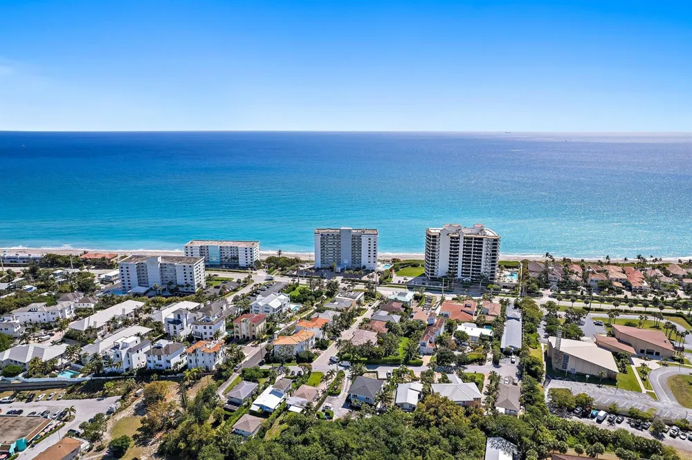 840 Ocean Drive #905 Juno Beach, FL 33408