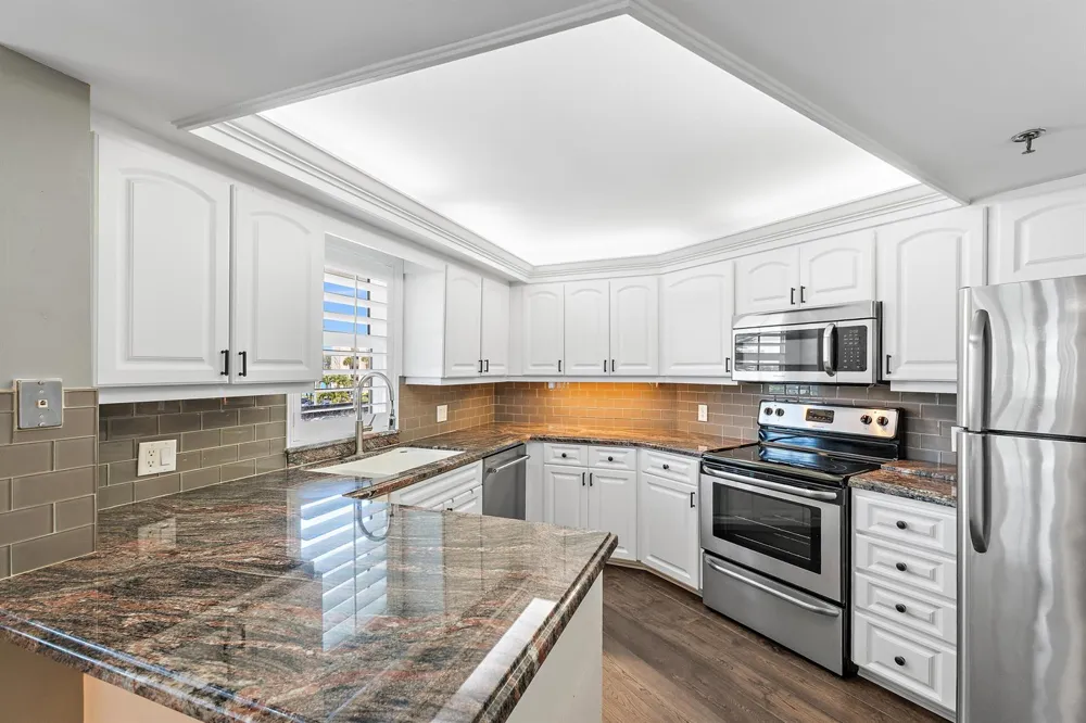 19800 Sandpointe Bay Drive #305 Tequesta, FL 33469