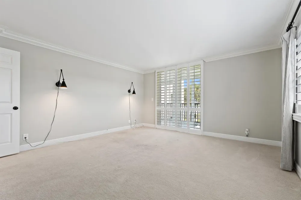19800 Sandpointe Bay Drive #305 Tequesta, FL 33469