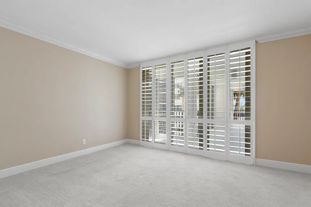 19800 Sandpointe Bay Drive #305 Tequesta, FL 33469