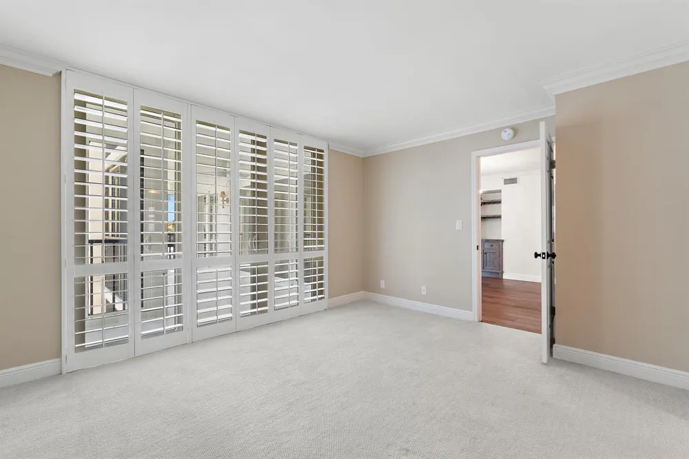 19800 Sandpointe Bay Drive #305 Tequesta, FL 33469
