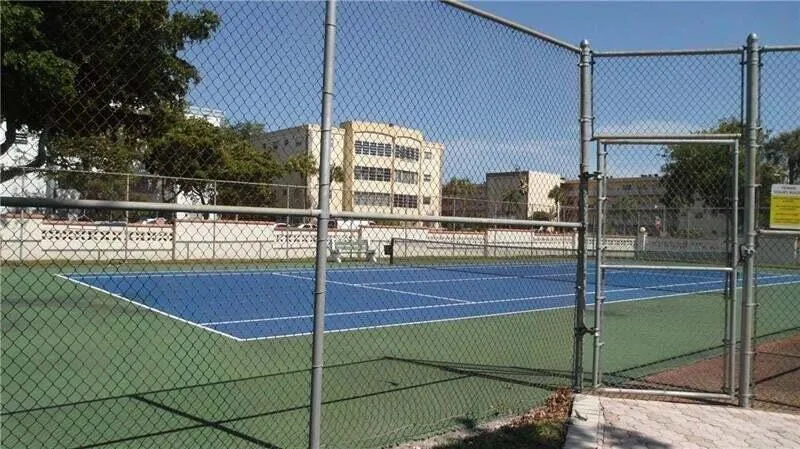 4090 NW 42nd Avenue #105 Lauderdale Lakes, FL 33319