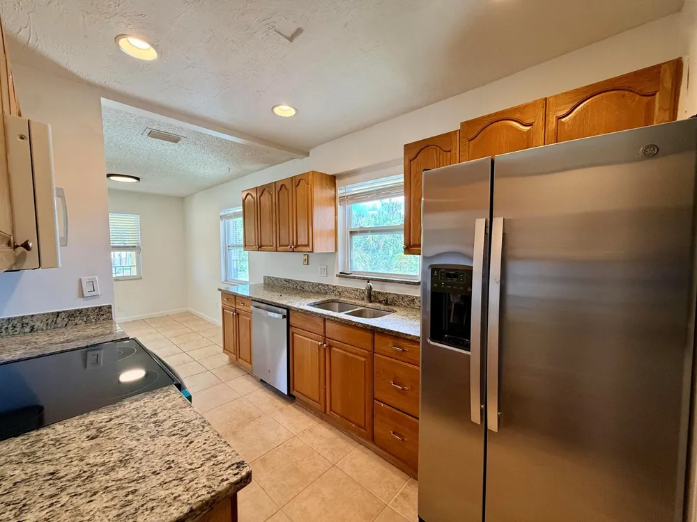 3362 SE Jefferson Street Stuart, FL 34997