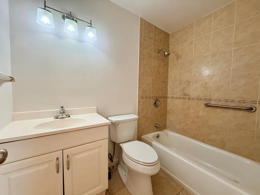 3362 SE Jefferson Street Stuart, FL 34997