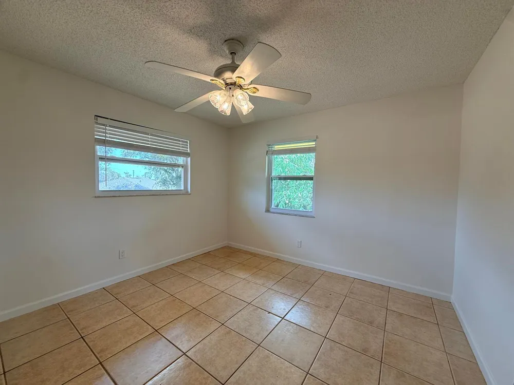 3362 SE Jefferson Street Stuart, FL 34997