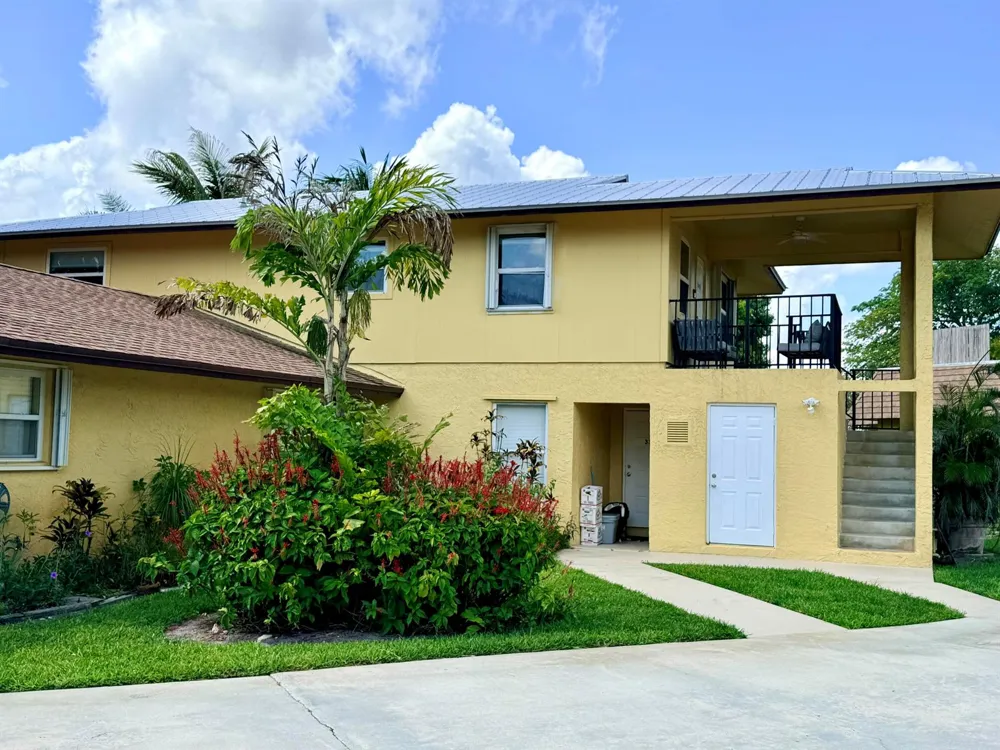 3362 SE Jefferson Street Stuart, FL 34997