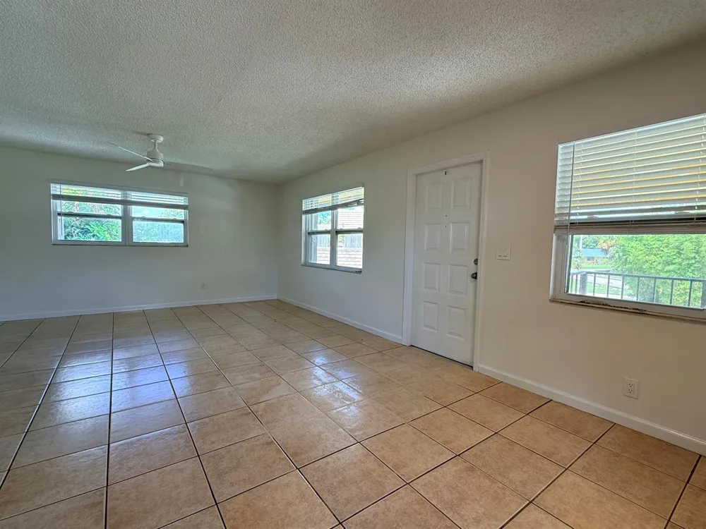 3362 SE Jefferson Street Stuart, FL 34997
