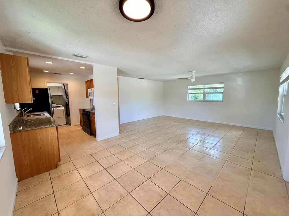 3362 SE Jefferson Street Stuart, FL 34997