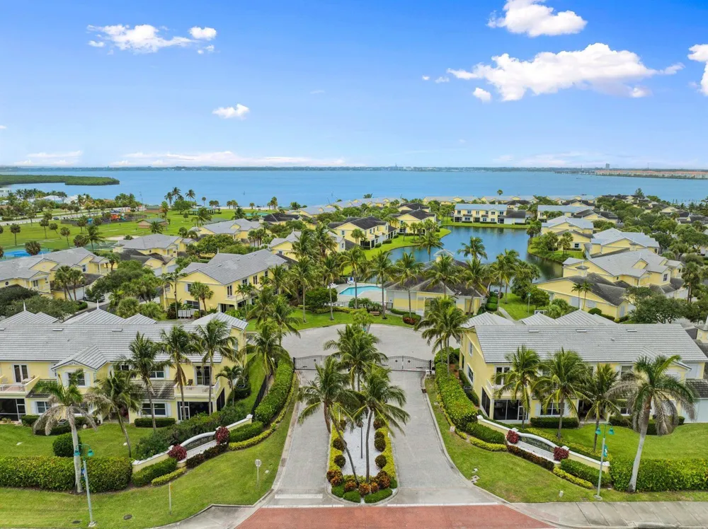 2200 Mariner Bay Boulevard Fort Pierce, FL 34949