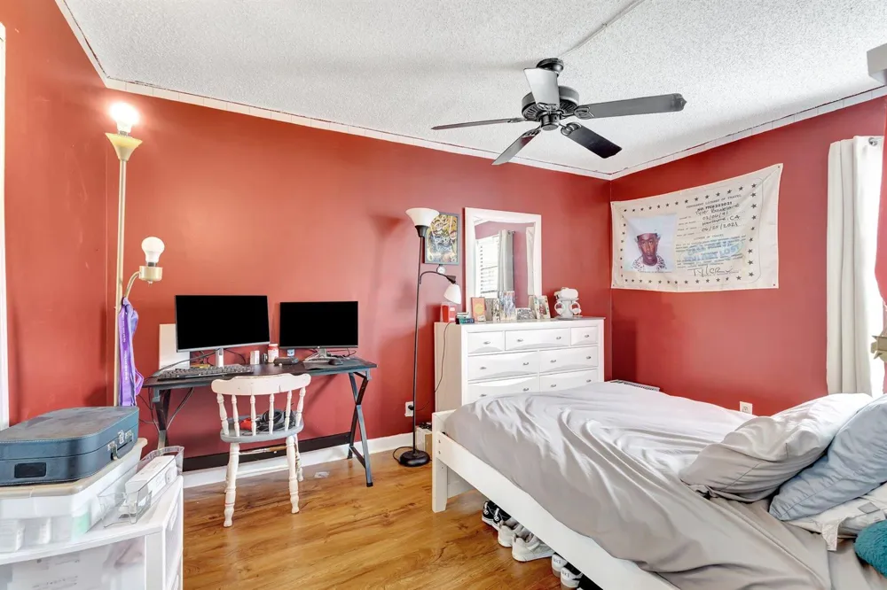 1586 Shaker Circle Wellington, FL 33414