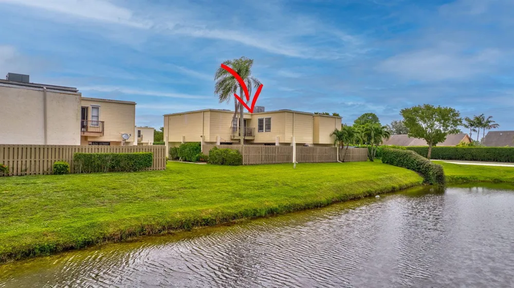 1586 Shaker Circle Wellington, FL 33414