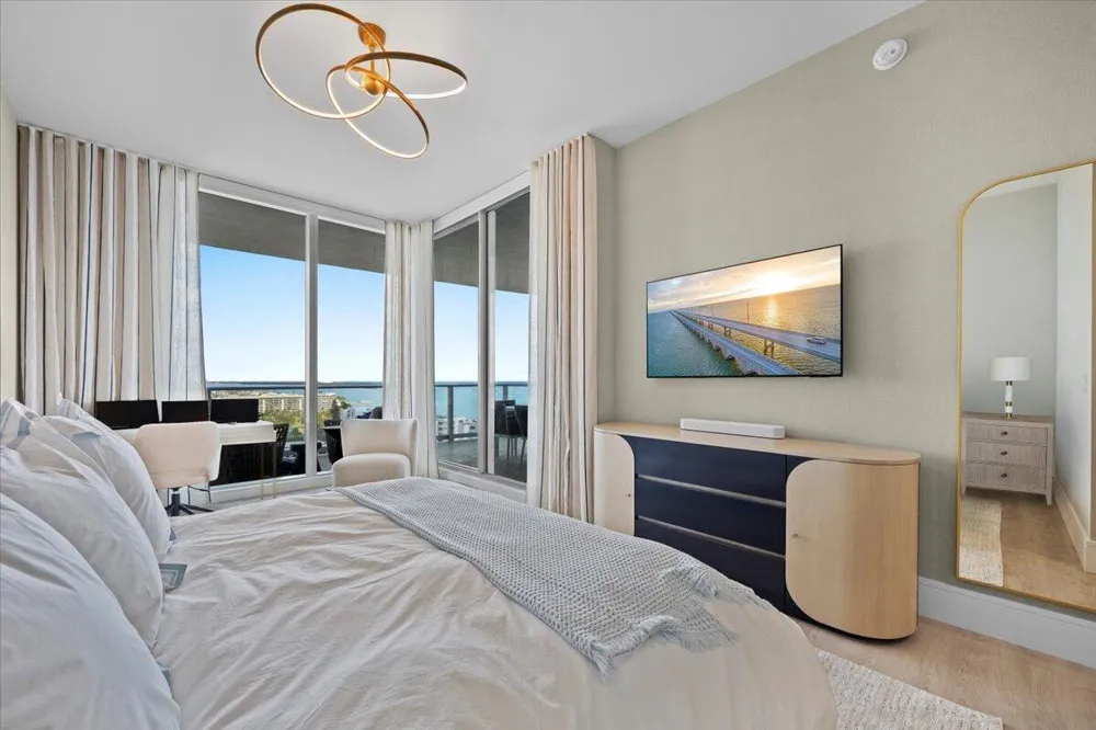 220 Lake Shore Drive #1401 Lake Park, FL 33403