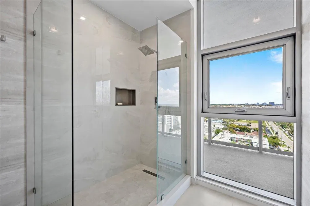 220 Lake Shore Drive #1401 Lake Park, FL 33403