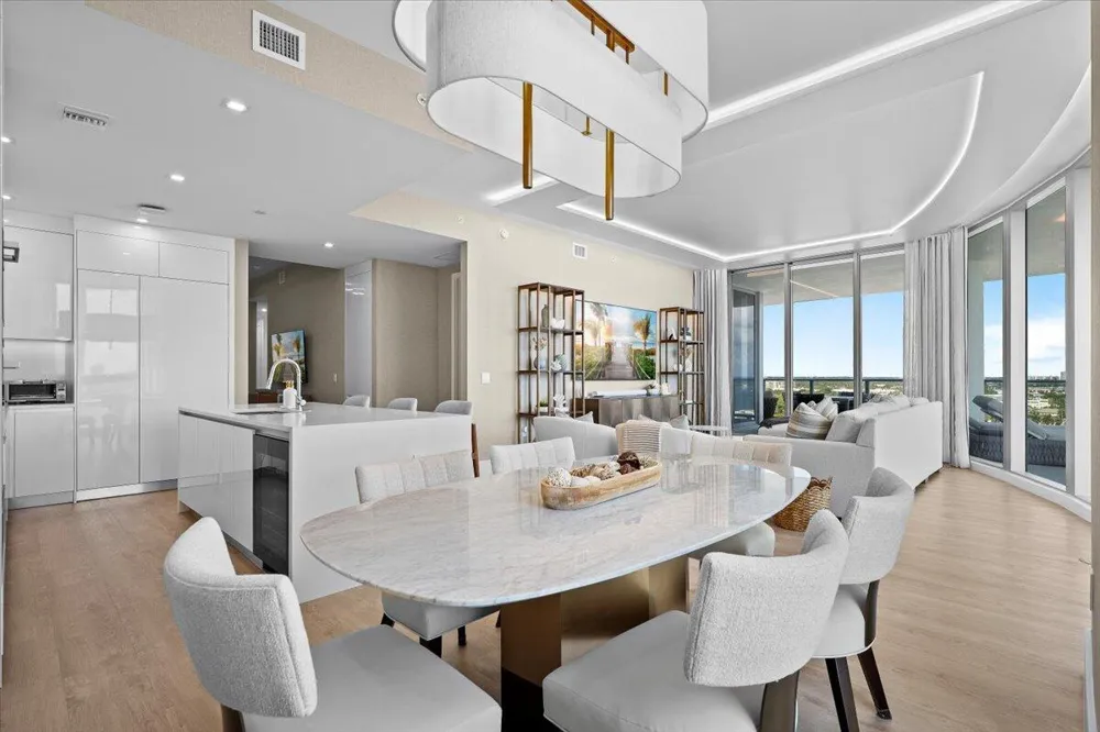 220 Lake Shore Drive #1401 Lake Park, FL 33403
