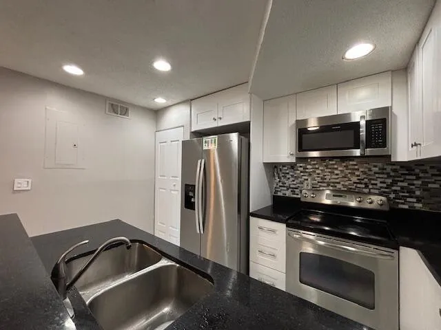 5844 Blueberry Unit 68 Court Lauderhill, FL 33313