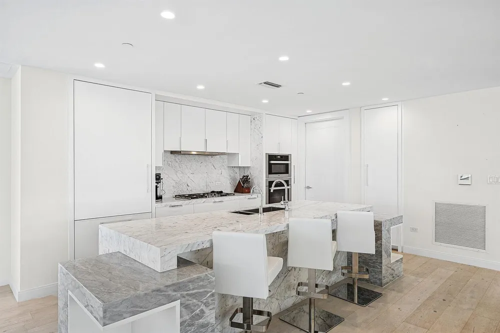 3550 S Ocean Boulevard #5e South Palm Beach, FL 33480