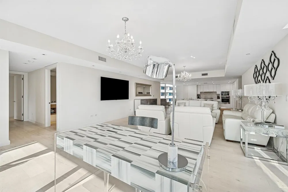 3550 S Ocean Boulevard #5e South Palm Beach, FL 33480