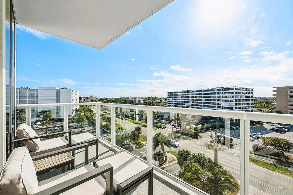 3550 S Ocean Boulevard #5e South Palm Beach, FL 33480