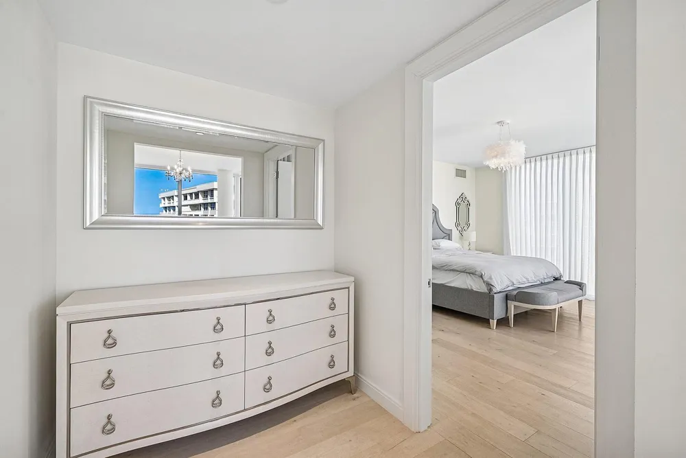3550 S Ocean Boulevard #5e South Palm Beach, FL 33480