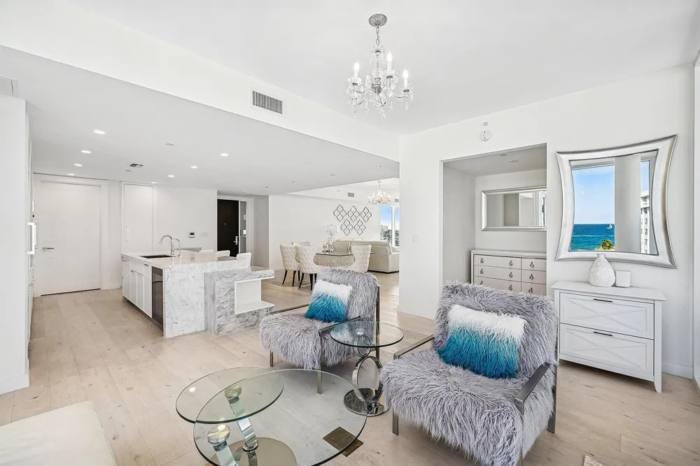 3550 S Ocean Boulevard #5e South Palm Beach, FL 33480
