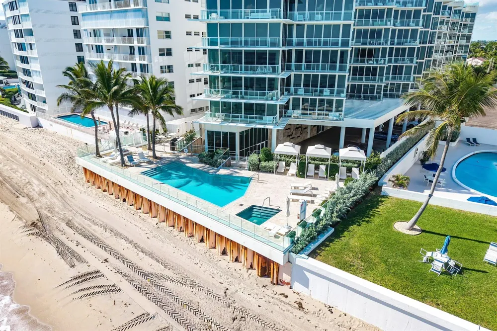 3550 S Ocean Boulevard #5e South Palm Beach, FL 33480