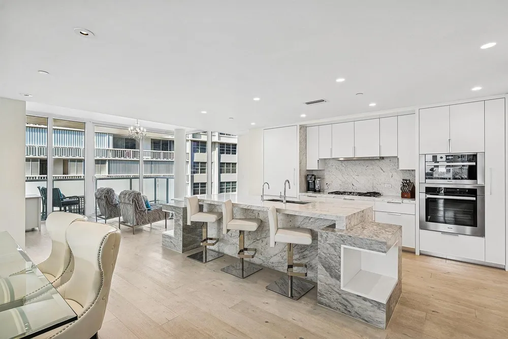 3550 S Ocean Boulevard #5e South Palm Beach, FL 33480