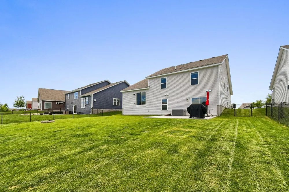4798 Ethan Trail Hugo, MN 55038