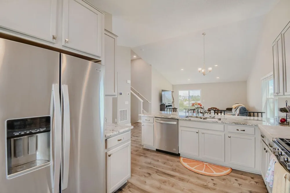 4798 Ethan Trail Hugo, MN 55038