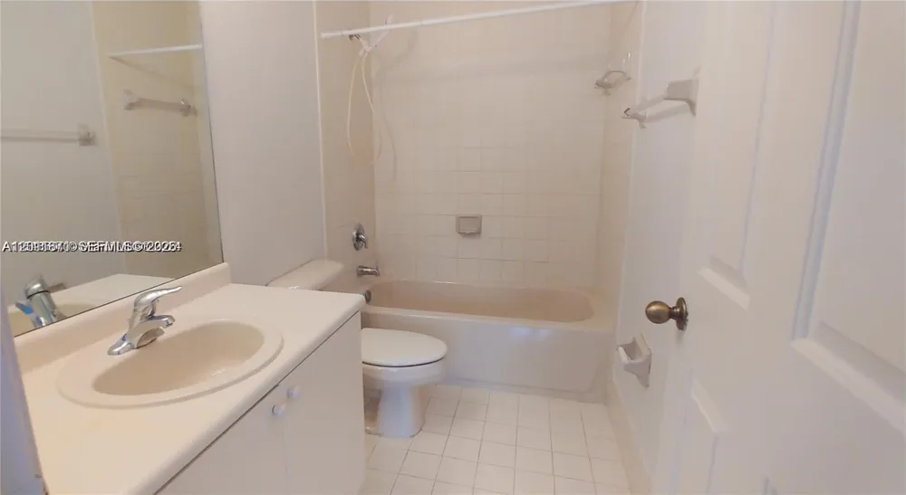 1528 SE 24th Ct #209 Homestead, FL 33035