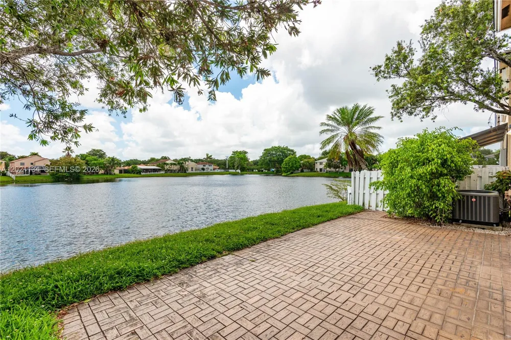 850 NW 98th Ave Plantation, FL 33324