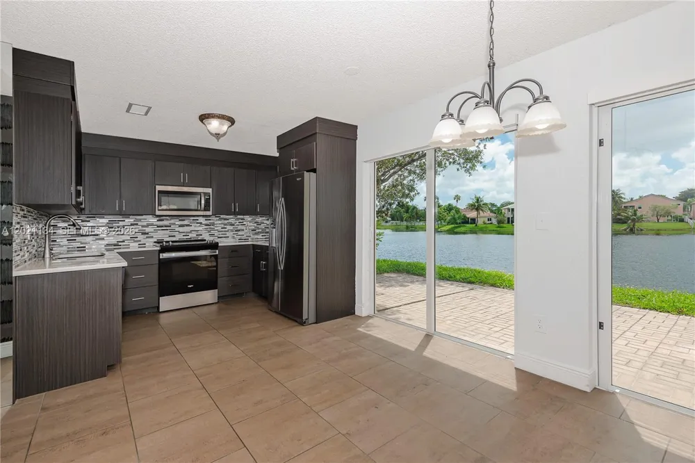 850 NW 98th Ave Plantation, FL 33324