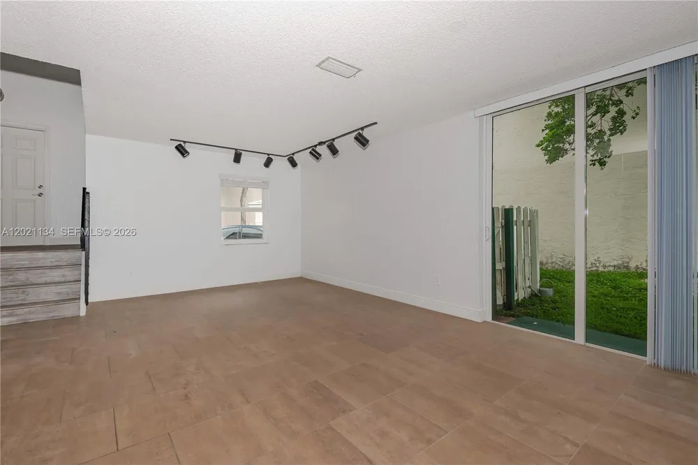 850 NW 98th Ave Plantation, FL 33324