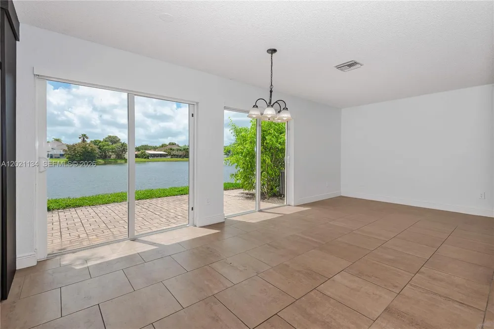 850 NW 98th Ave Plantation, FL 33324