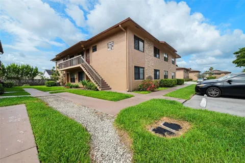 10049 Winding Lake Rd #202