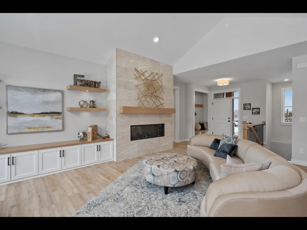 000 Tiger Street NW Princeton, MN 55371