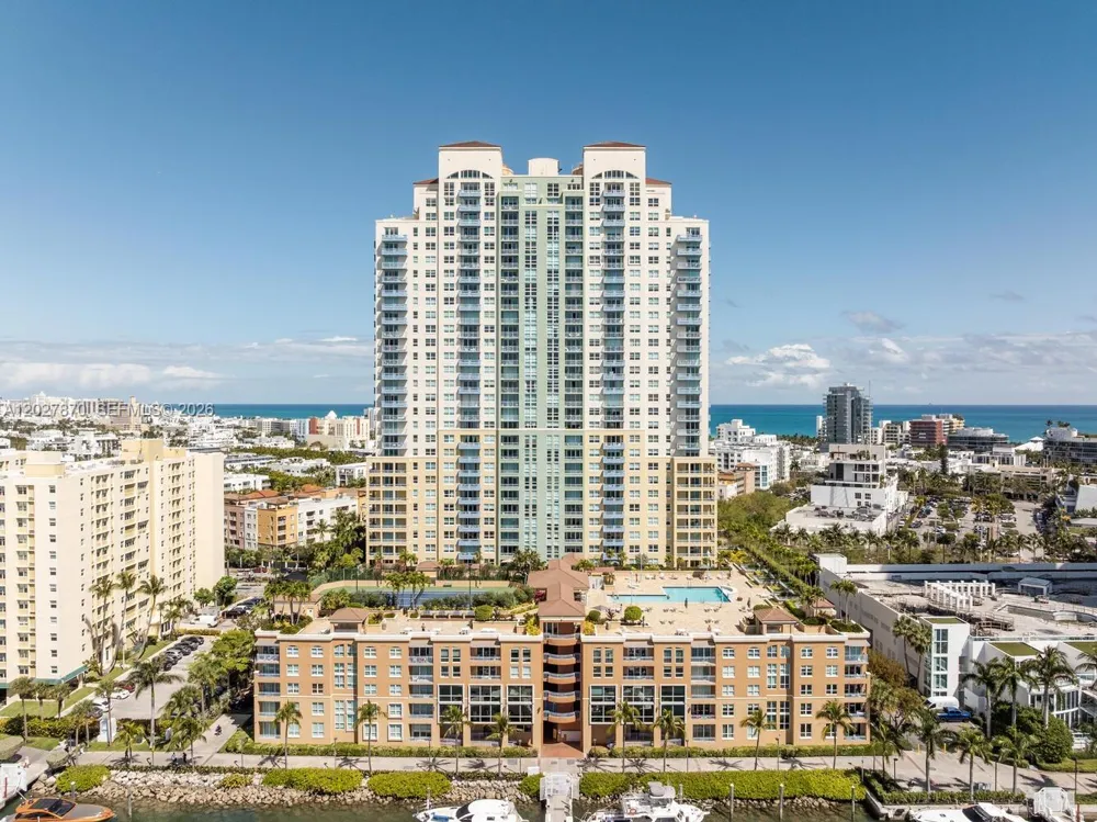90 Alton Rd #2207 Miami Beach, FL 33139