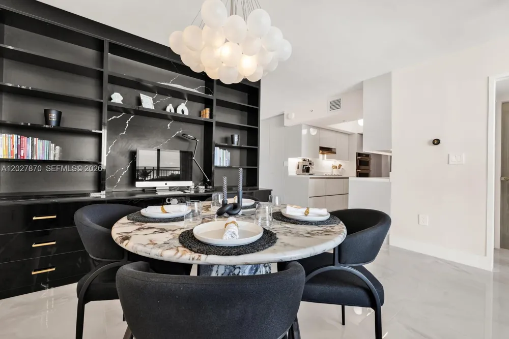 90 Alton Rd #2207 Miami Beach, FL 33139