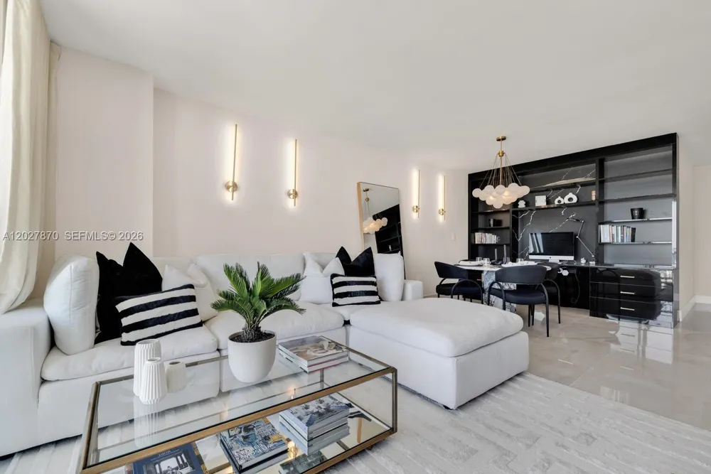 90 Alton Rd #2207 Miami Beach, FL 33139